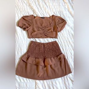 Never worn perfect condition!